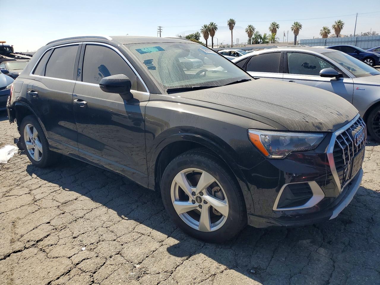 2021 AUDI Q3 quattro Premium