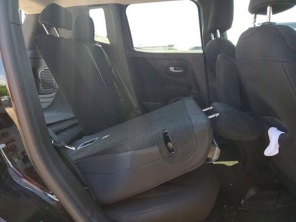 2020 JEEP RENEGADE LATITUDE 4X2
