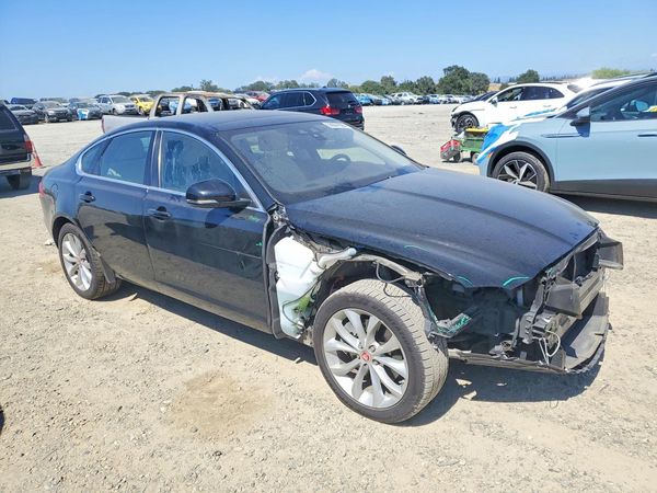 2017 JAGUAR XF Premium
