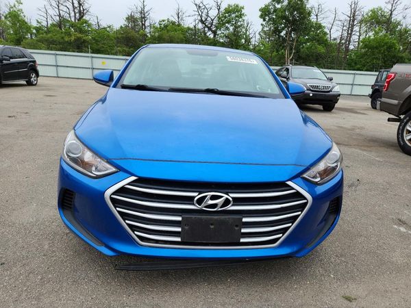 2017 HYUNDAI ELANTRA