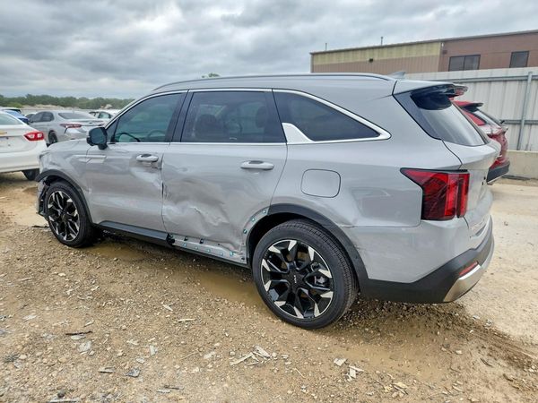 2025 KIA SORENTO