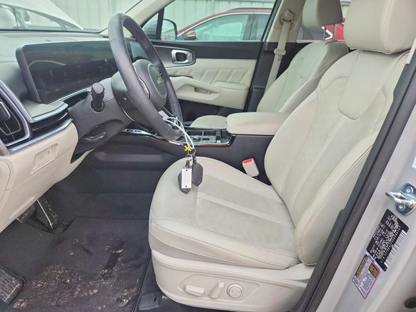 2025 KIA SORENTO