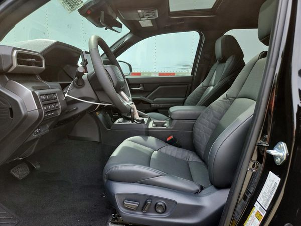2025 TOYOTA TACOMA