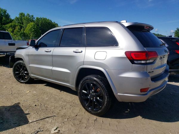 2017 JEEP GRAND CHEROKEE LAREDO 4X4