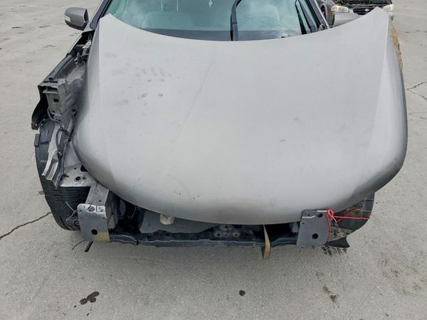 2013 KIA SORENTO Base / LX — Engine bay