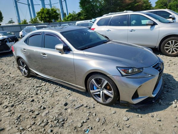 2017 LEXUS IS 300