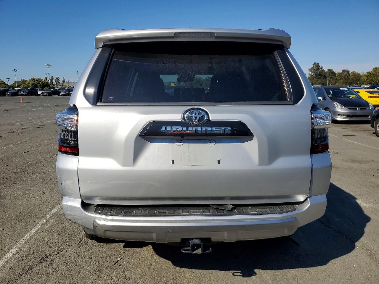 2020 TOYOTA 4RUNNER Base Grade