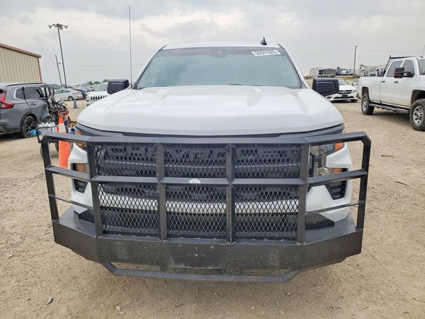 2022 CHEVROLET SILVERADO Custom
