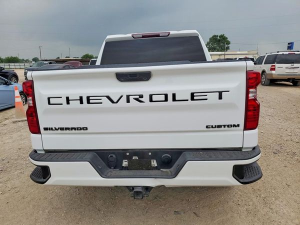 2022 CHEVROLET SILVERADO Custom