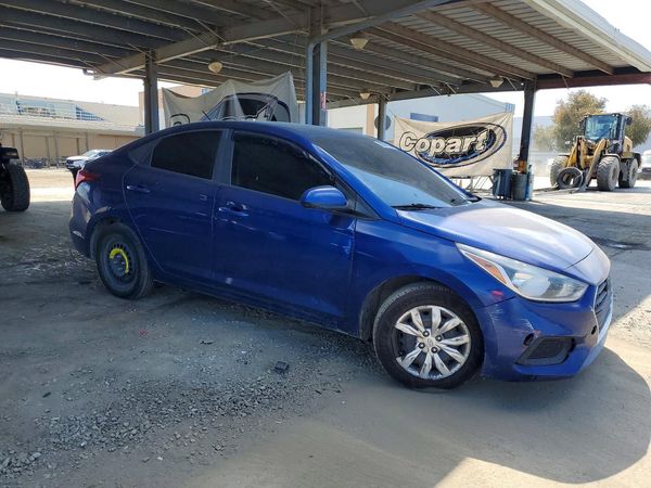 2020 HYUNDAI ACCENT SE and SEL