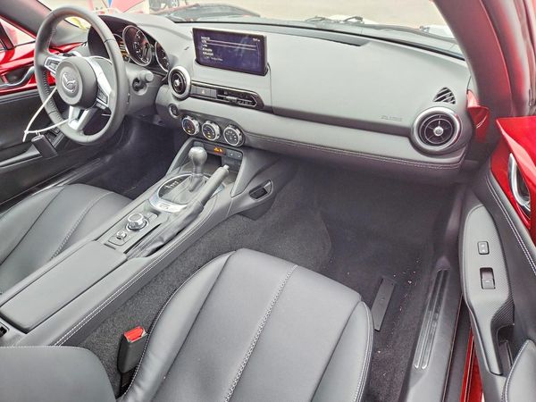 2025 MAZDA MX-5 MIATA Grand Touring