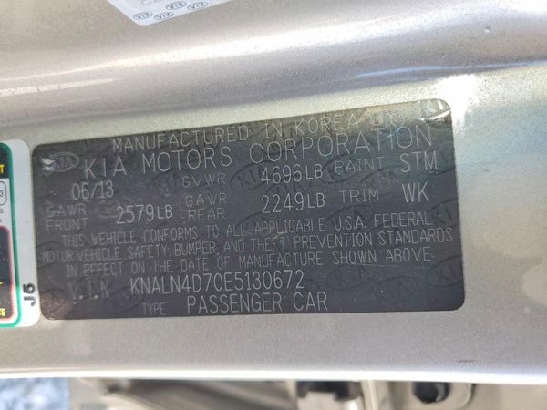 2014 KIA CADENZA EX