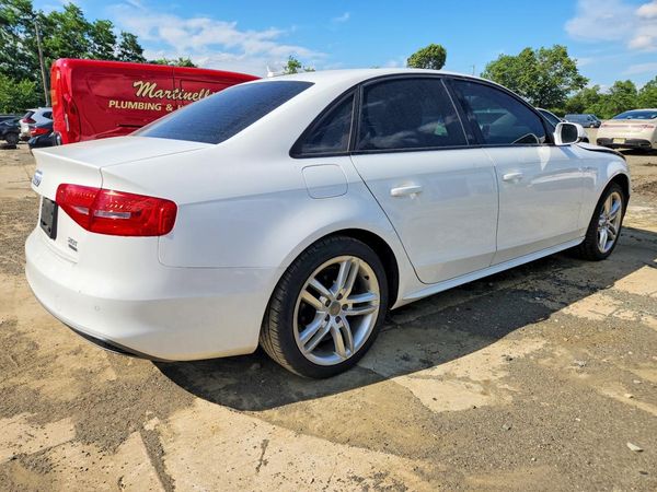 2016 AUDI A4 S Line quattro Premium