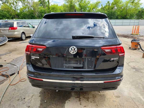 2021 VOLKSWAGEN TIGUAN
