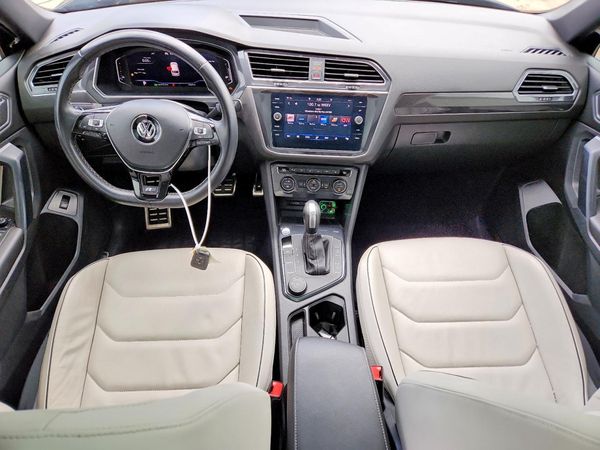 2021 VOLKSWAGEN TIGUAN