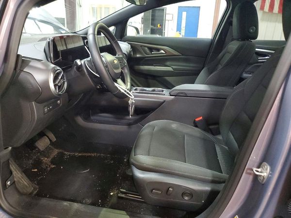 2025 CHEVROLET EQUINOX