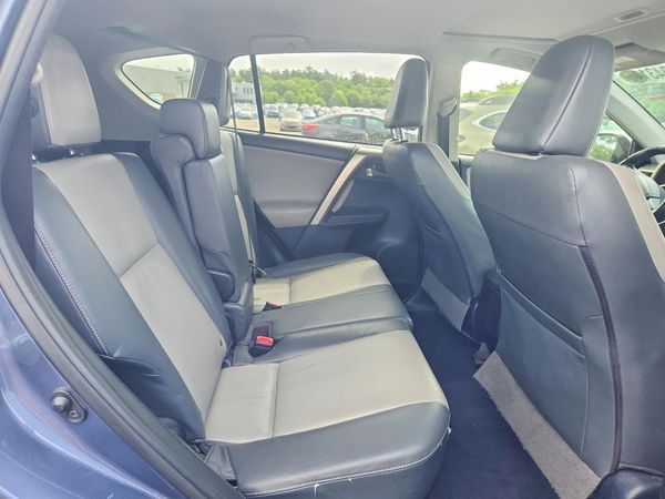 2014 TOYOTA RAV4 High