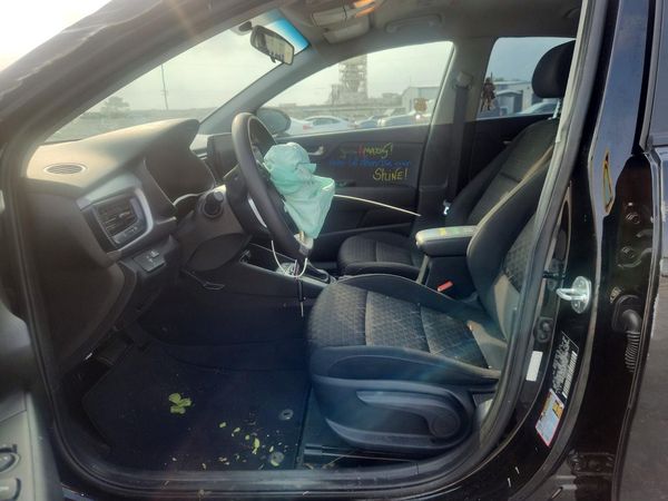 2022 KIA RIO LX, S
