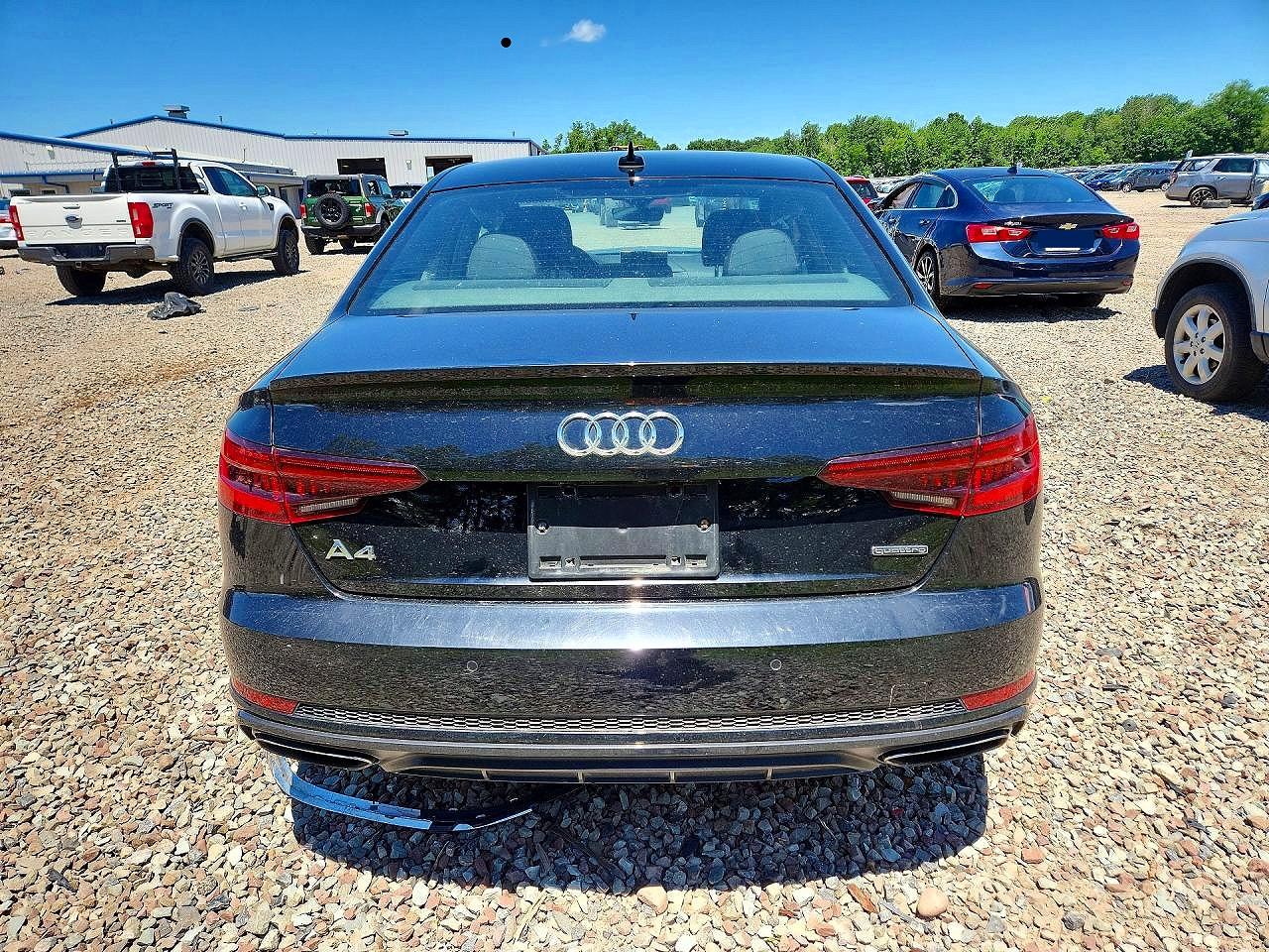 2019 AUDI A4 quattro Premium Plus
