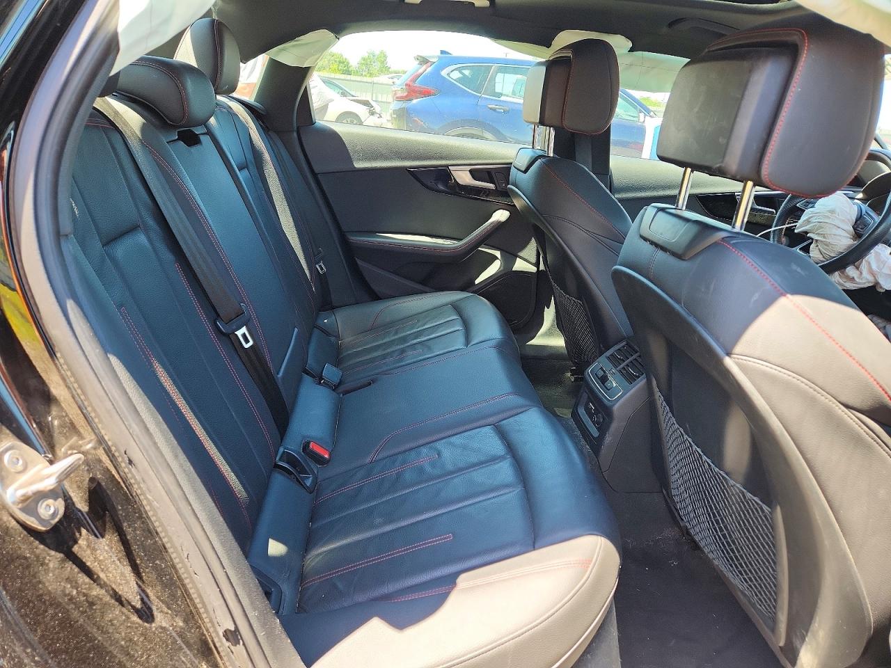 2019 AUDI A4 quattro Premium Plus