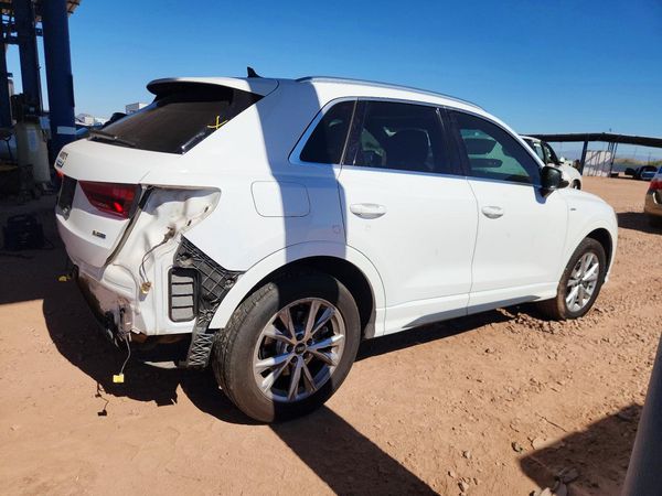 2023 AUDI Q3 S Line quattro Premium