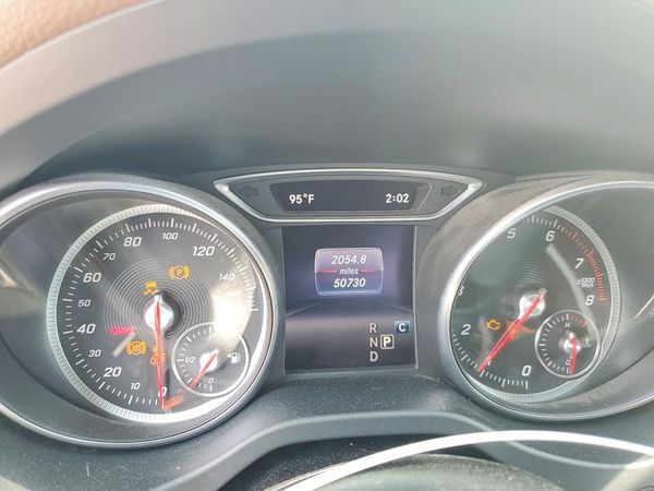 2019 MERCEDES-BENZ CLA