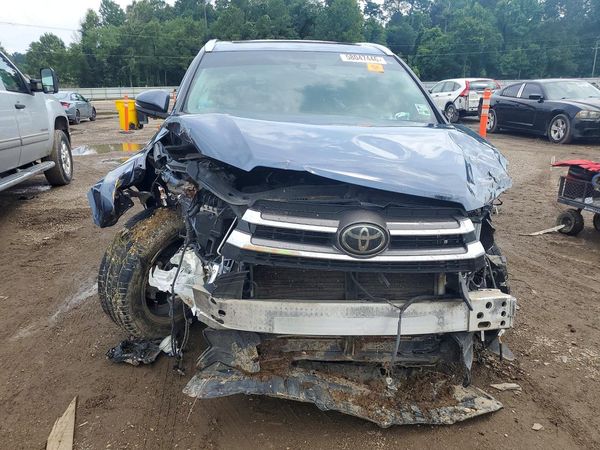 2018 TOYOTA HIGHLANDER Ltd/Ltd Platinum