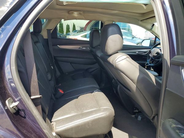 2017 CADILLAC XT5 Premium Luxury