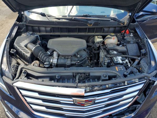 2017 CADILLAC XT5 Premium Luxury