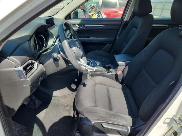 2017 MAZDA CX-5 Sport