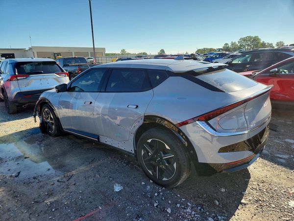 2025 KIA EV6