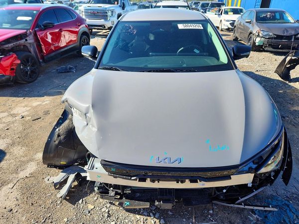 2025 KIA EV6