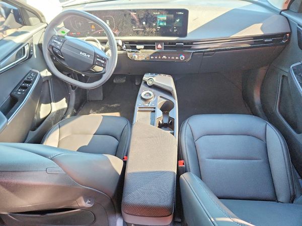 2025 KIA EV6