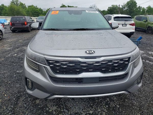 2021 KIA SELTOS SX