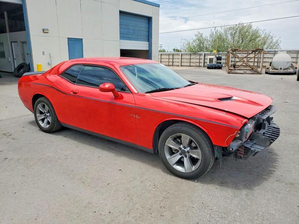 2015 DODGE CHALLENGER SXT
