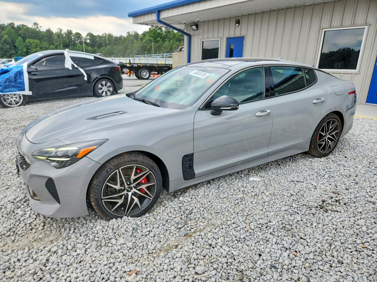 2023 KIA STINGER