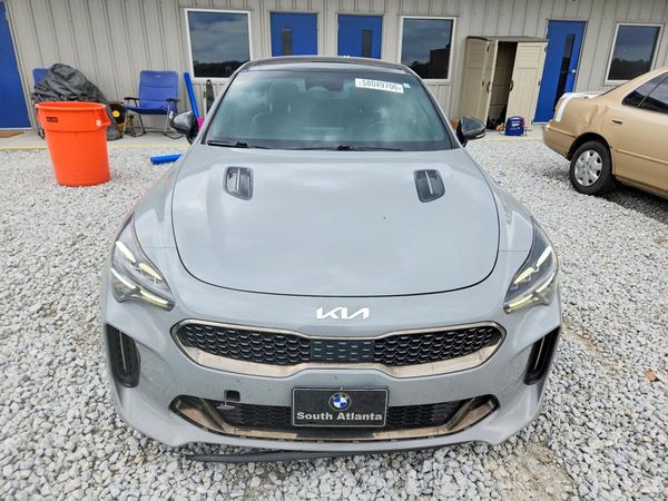 2023 KIA STINGER