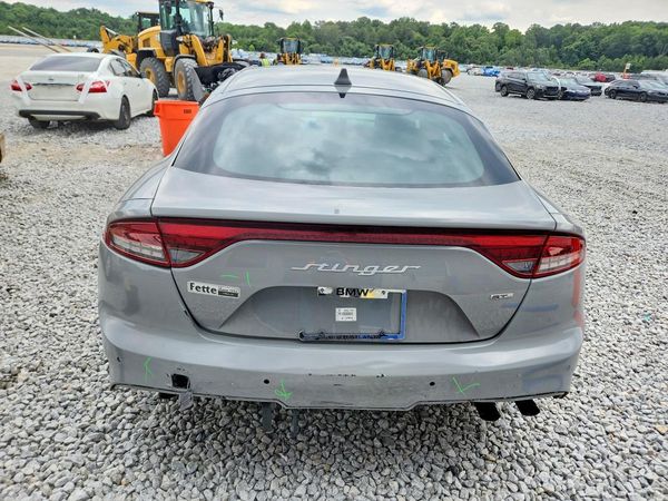 2023 KIA STINGER