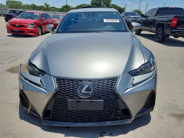 2018 LEXUS IS