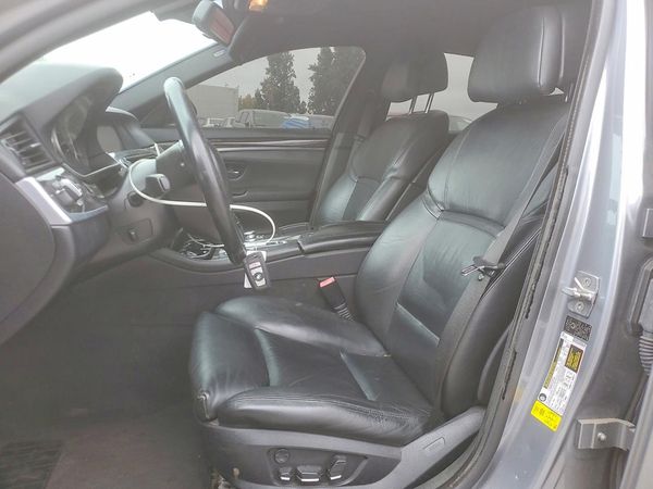 2012 BMW 550