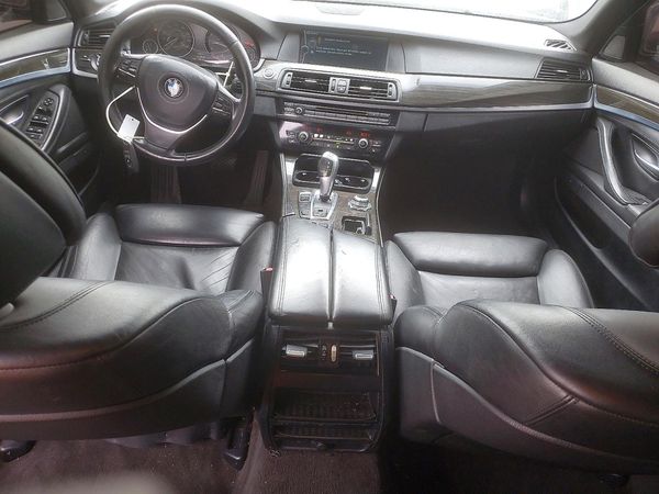2012 BMW 550