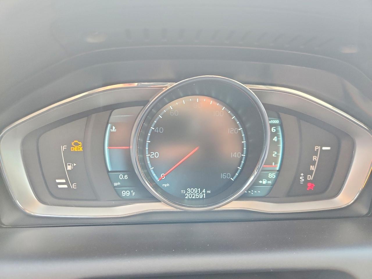2014 VOLVO XC60