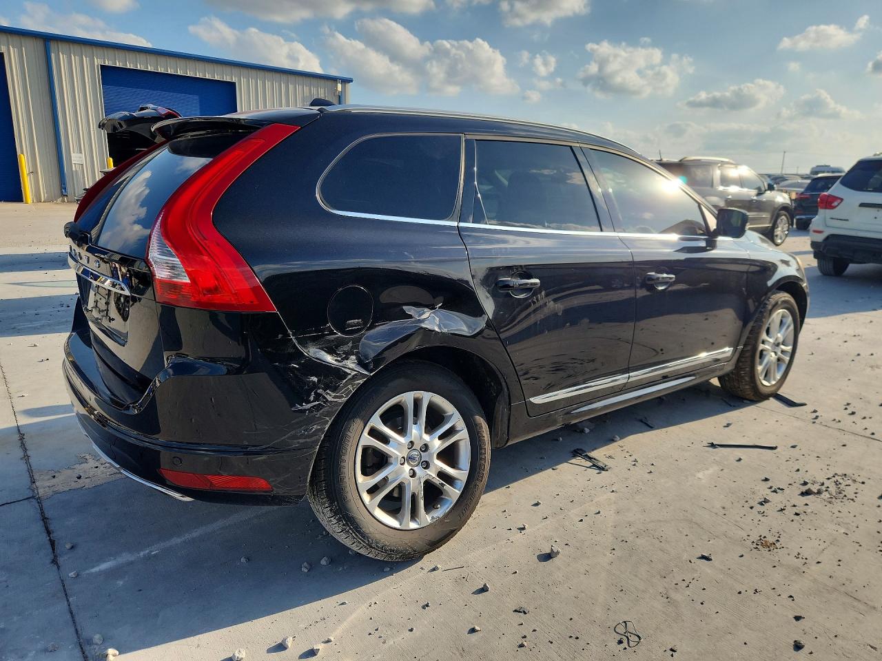 2014 VOLVO XC60