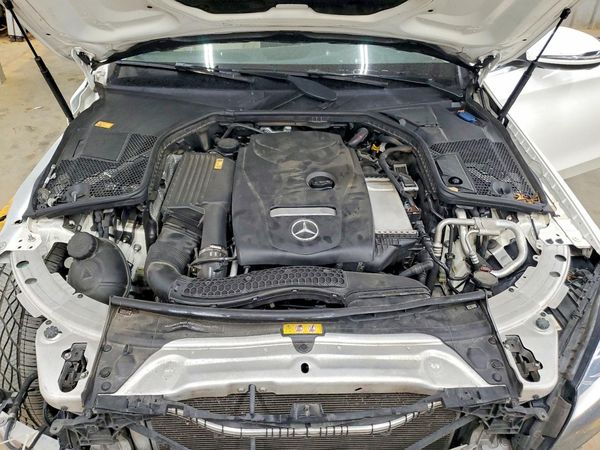 2016 MERCEDES-BENZ C C300-4M