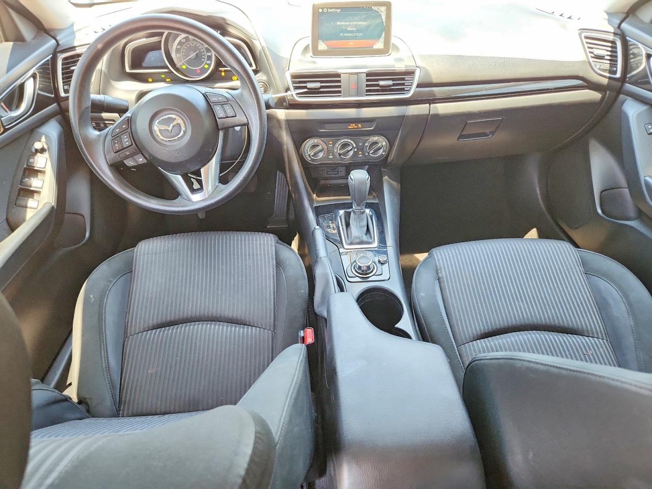 2016 MAZDA 3 Sport/GX