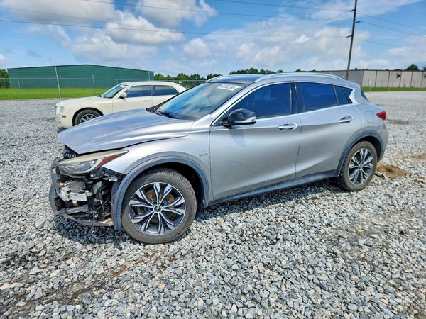 2018 INFINITI QX30