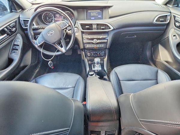 2018 INFINITI QX30