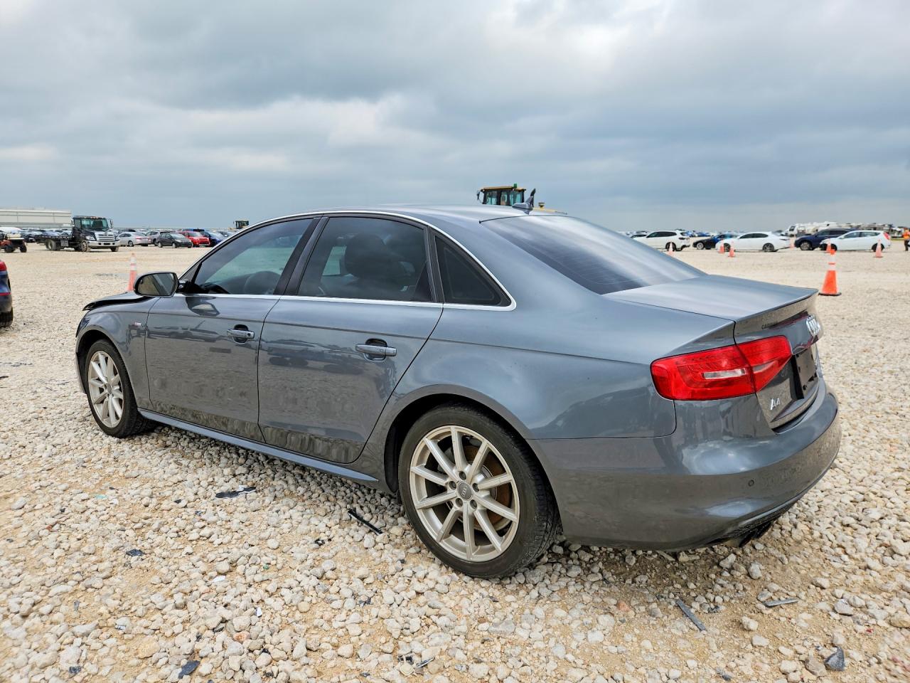 2015 AUDI A4 quattro Premium Plus