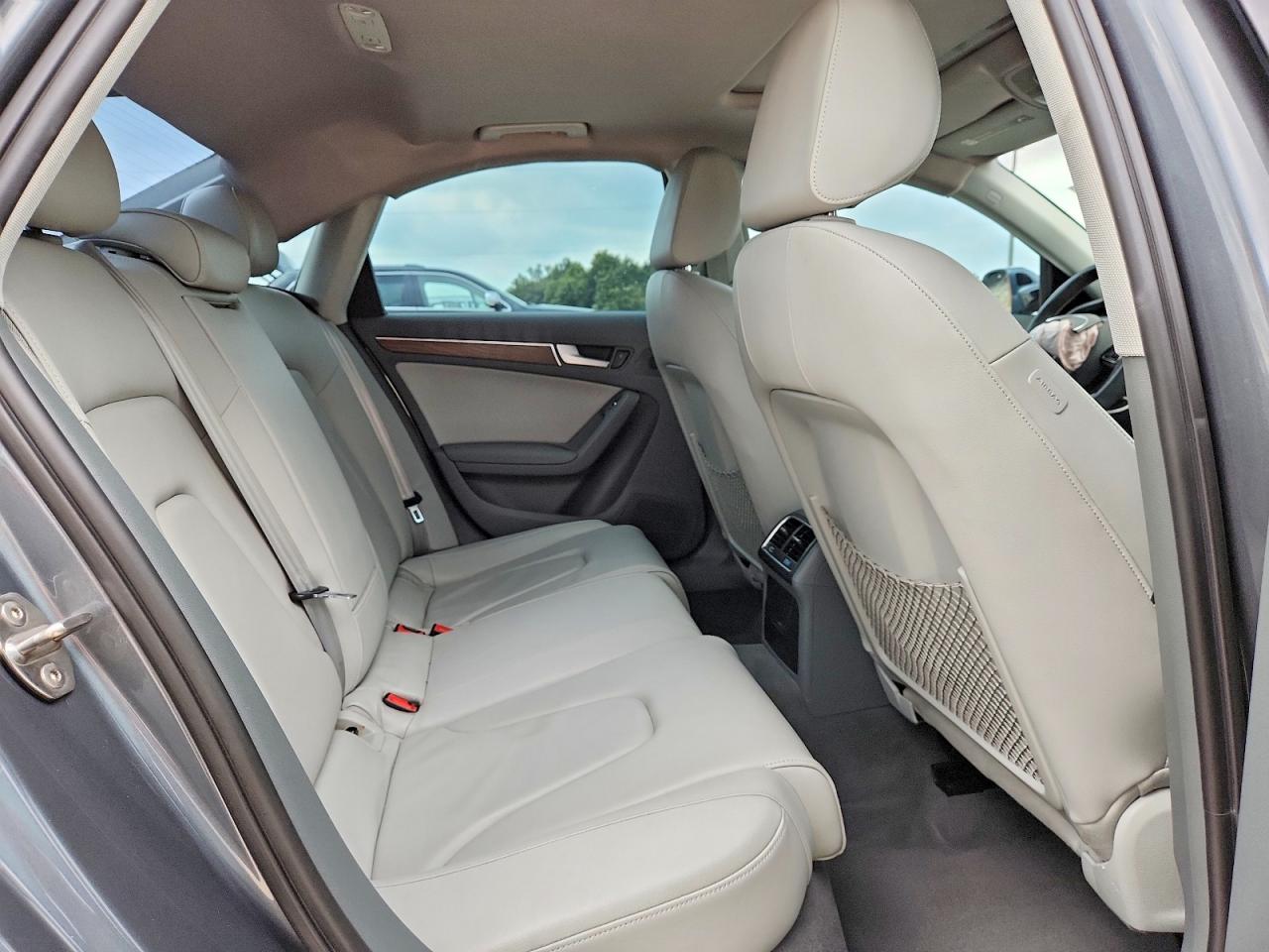 2015 AUDI A4 quattro Premium Plus