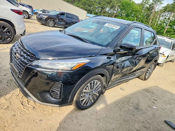 2024 NISSAN KICKS